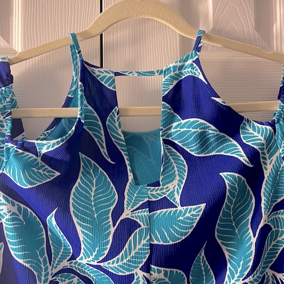 Apt 9 - Spaghetti strap off the shoulder blue floral blouse - Picture 3 of 4